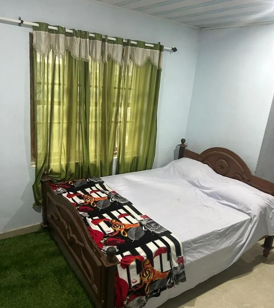 Rifa Homestay كالباتّا 0*,  الهند