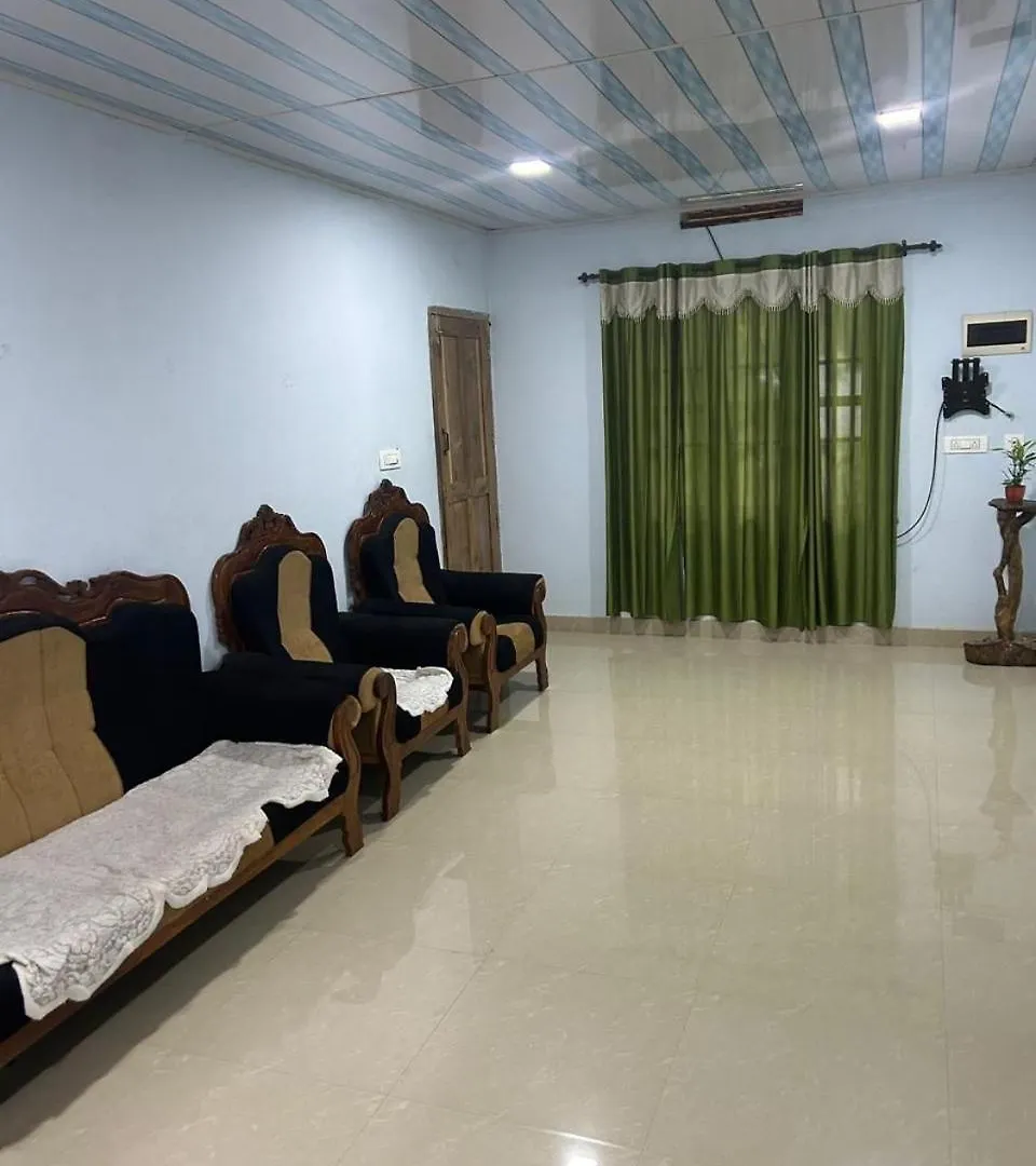 Rifa Homestay كالباتّا